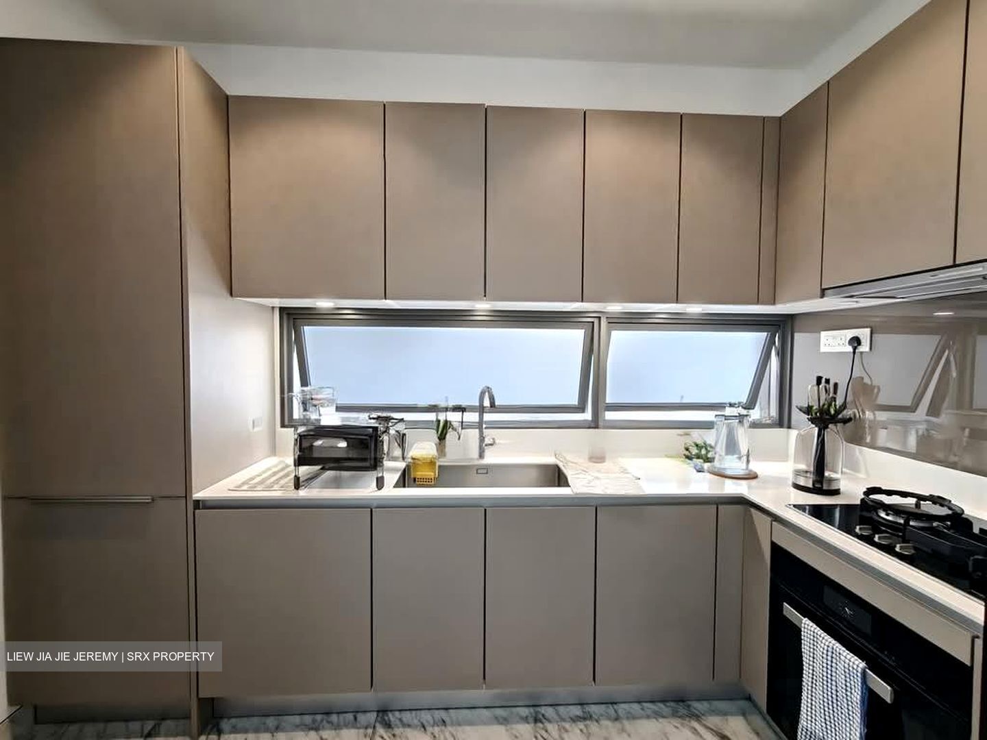 New Futura (D9), Condominium #600989411